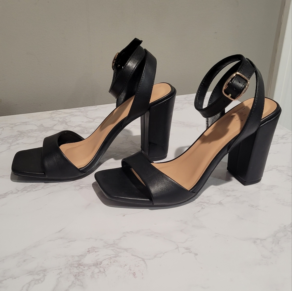 Sandal Heels
